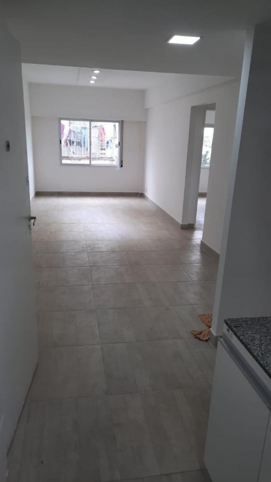 Departamento de 3 ambientes en venta en Ramos mejia, La Matanza.