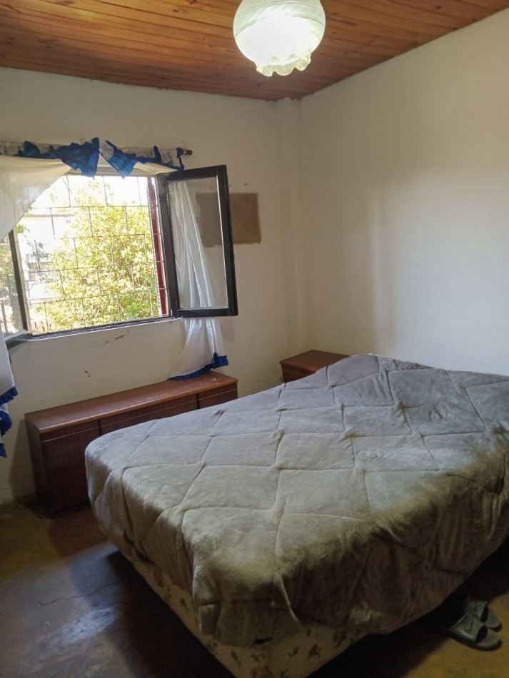 Casa de 3 ambientes en VENTA en Gonzalez Catan