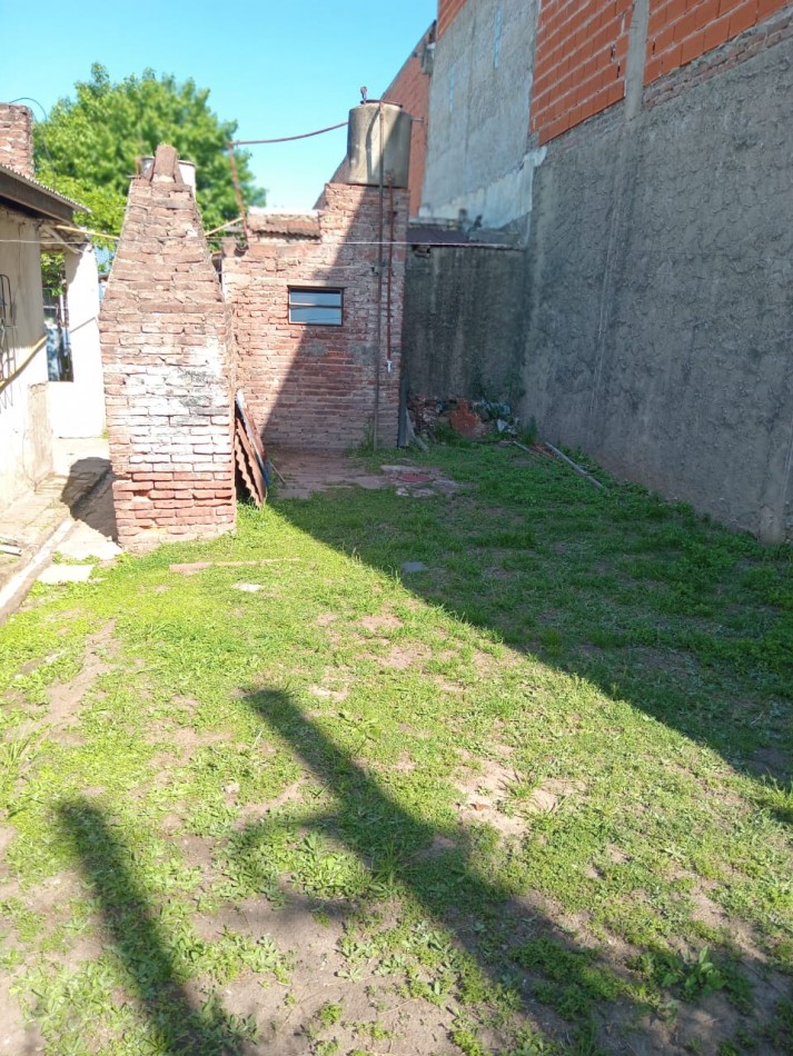 Casa de 3 ambientes en VENTA en Gonzalez Catan