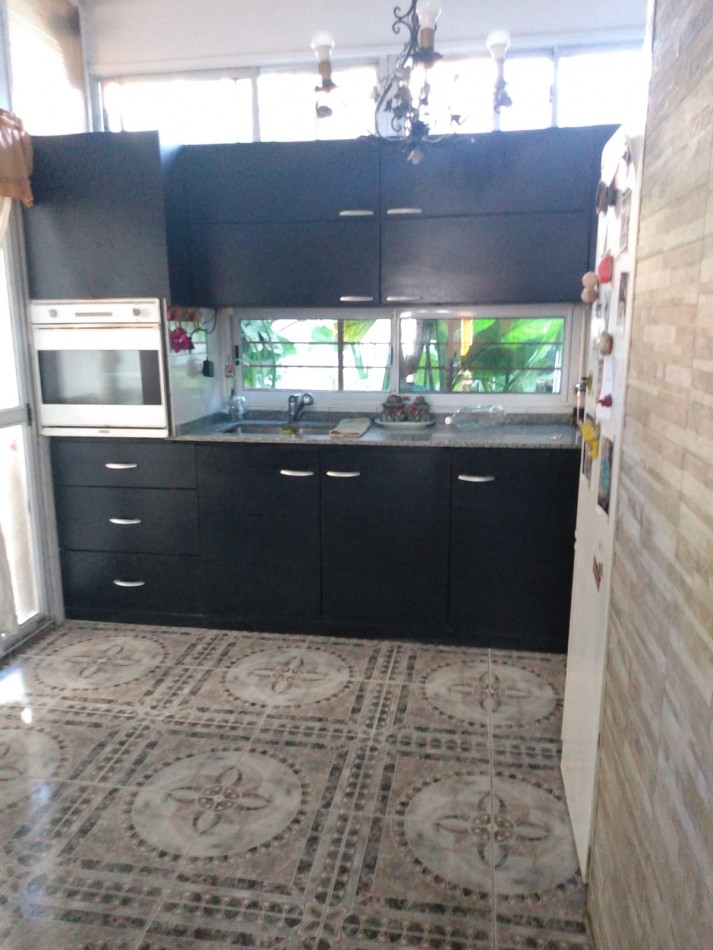 Se vende ph de 4 ambientes en San Justo, La Matanza