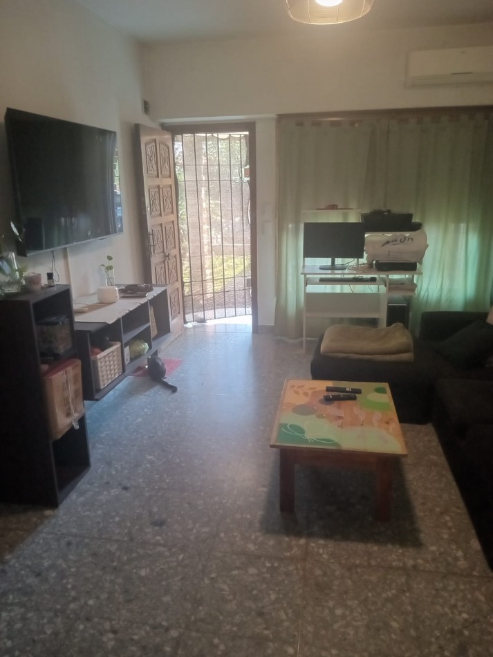 se vende casa d 3 ambientes en San Justo