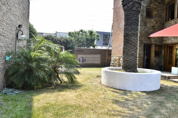 chalet de 6 ambientes en San Justo.