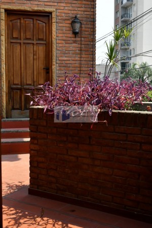 chalet de 6 ambientes en San Justo.