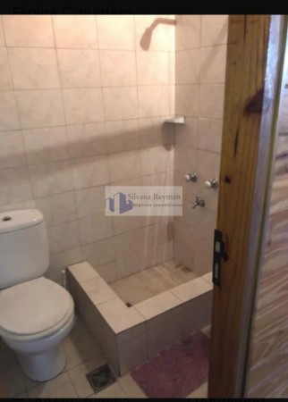 Se venden dos departamentos de 2 ambientes, La Tablada