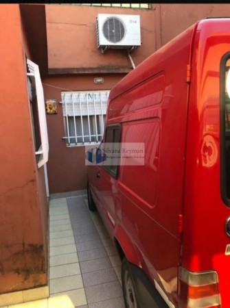 Se venden dos departamentos de 2 ambientes, La Tablada