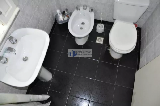 Venta duplex de 3 ambientes en lomas del mirador.