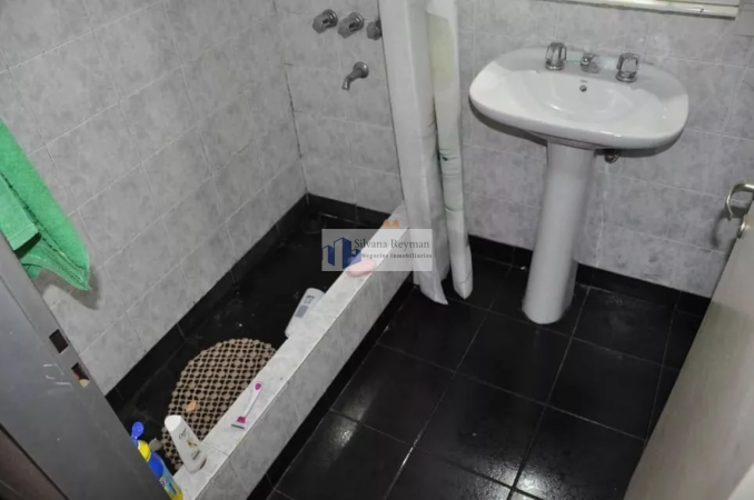 Venta duplex de 3 ambientes en lomas del mirador.