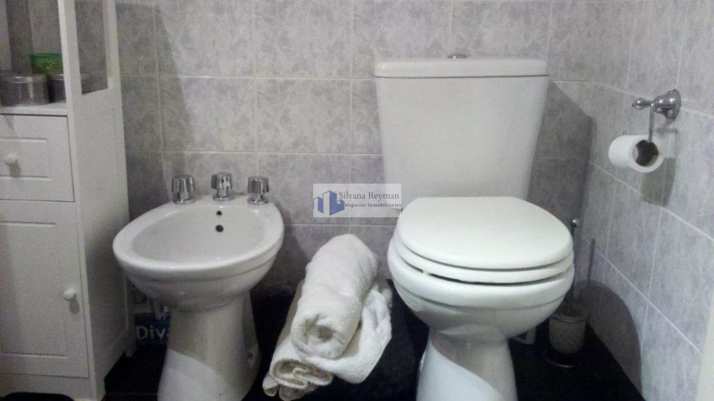 Venta duplex de 3 ambientes en lomas del mirador.