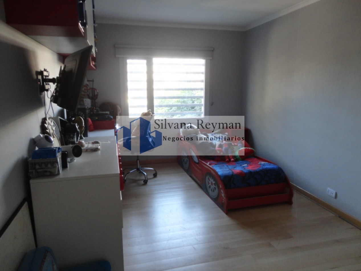 Se alquila casa en Ramos Mejia